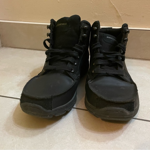 Skechers mens boots black sz 9 US leather OBO - Picture 2 of 6